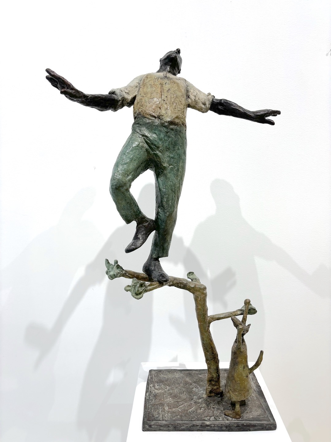 homme oiseau – bronze – édition de 8 + 4 EA – 73 x 43 x 23 cm